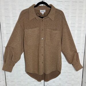 For The Republic Camel Heather Lightweight Button Down Shacket Size Medium